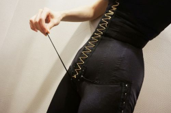女式塑身衣开裆,女式塑身衣开裆设计，便捷与美体两不误”