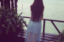 伤感背影美女图片大全,伤感美女图片大全情感共鸣瞬间