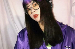非主流图片霸气十足女,独特魅力与时尚风采